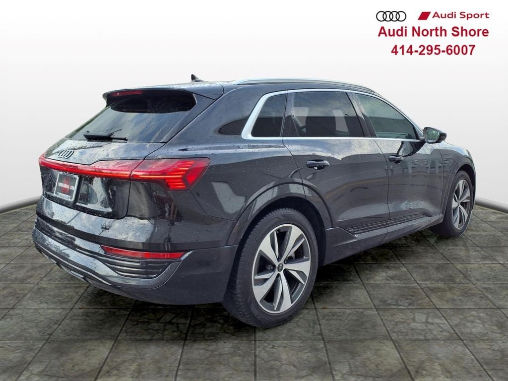 Used 2024 Audi Q8 e-tron Premium Plus SUV