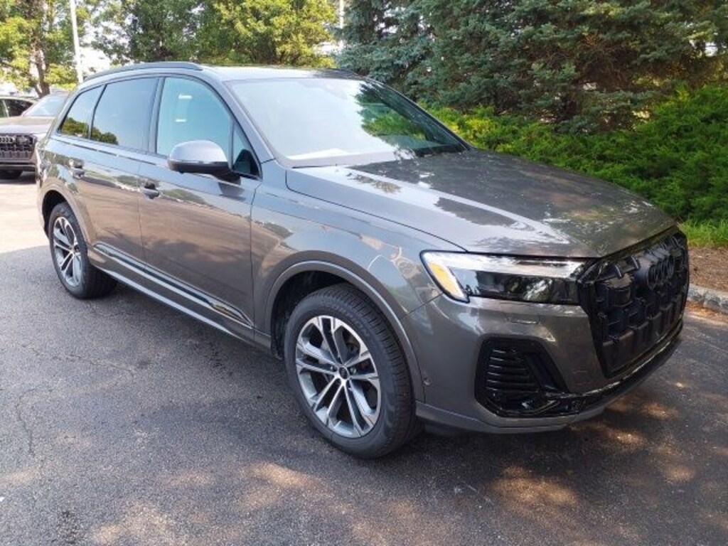New 2026 Audi Q7 SUV