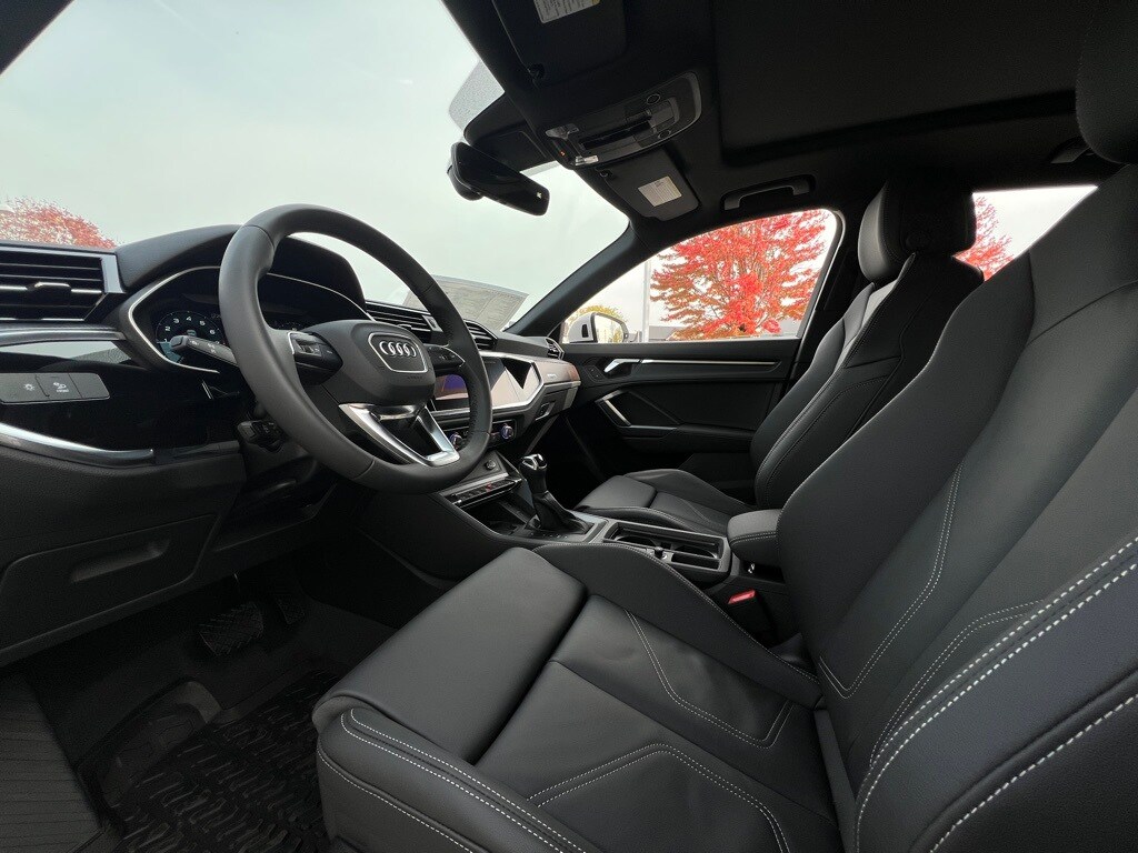 New 2025 Audi Q3 Premium SUV