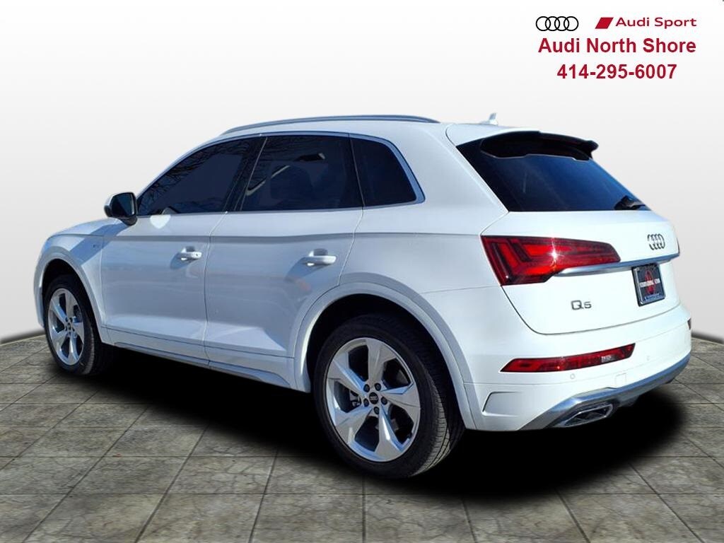 2023 Audi Q5 45 S line Premium Plus photo 3