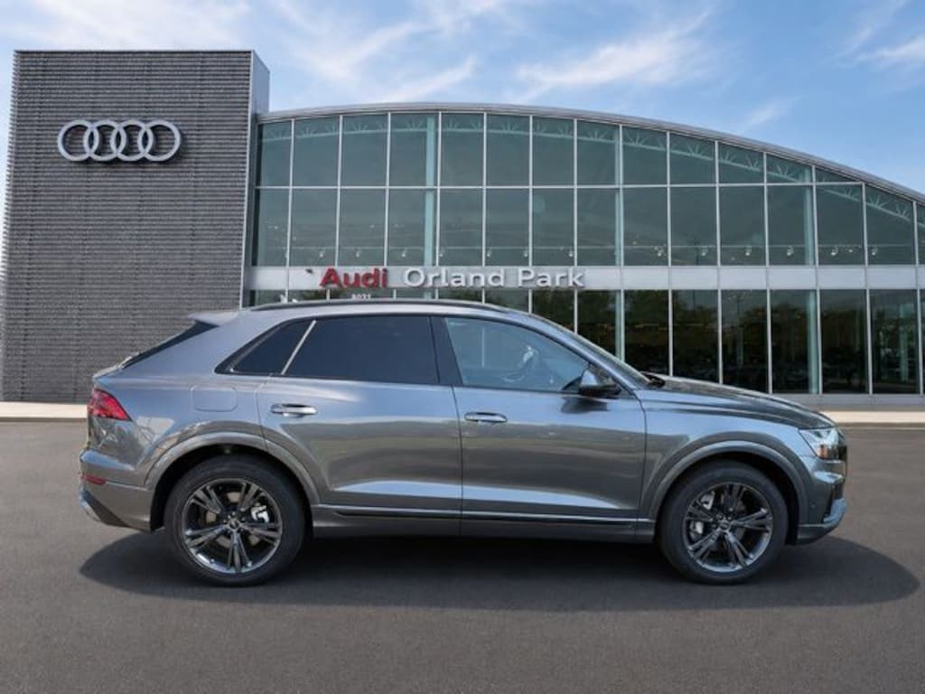 New 2026 Audi Q8 SUV