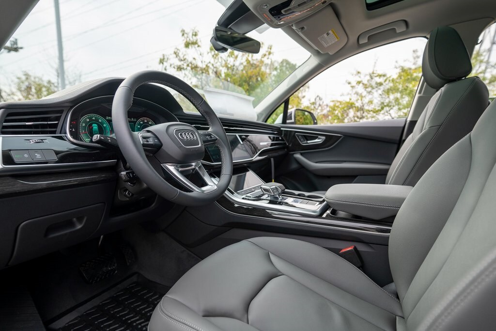 New 2026 Audi Q7 Premium SUV