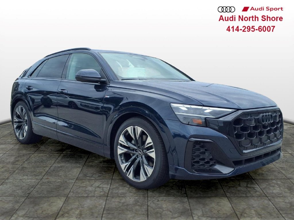  Audi Q8