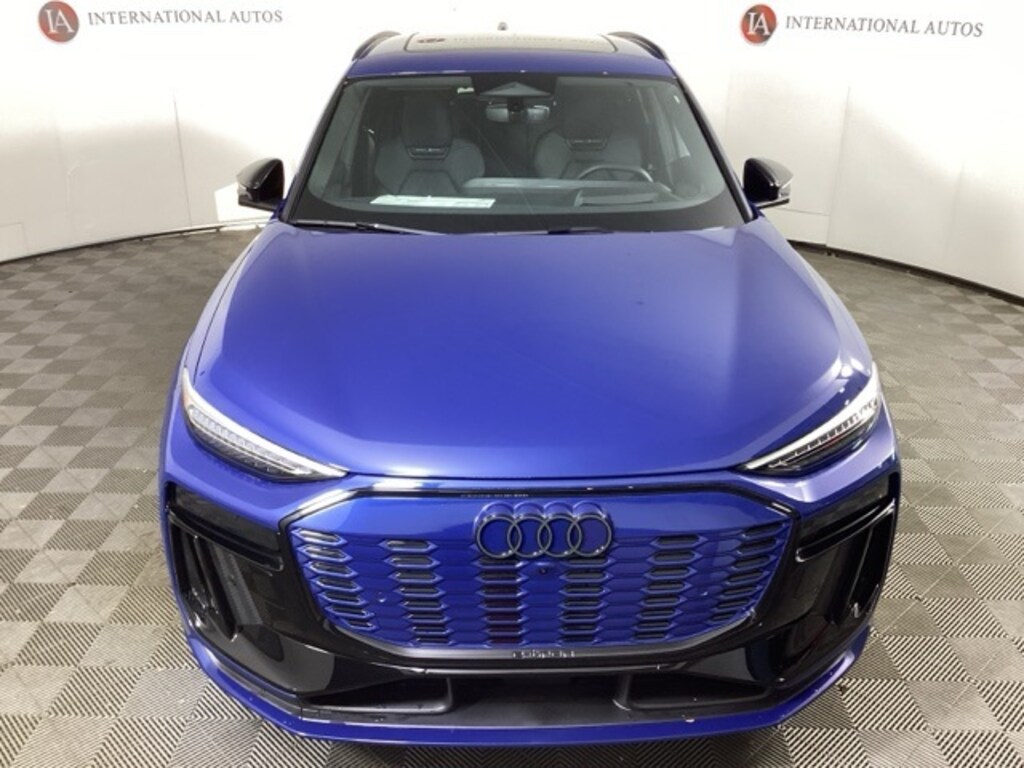 New 2025 Audi SQ6 e-tron Premium Plus SUV