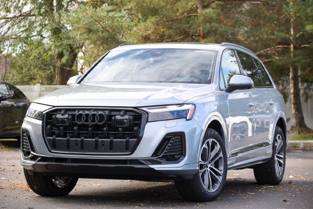 New 2026 Audi Q7 SUV