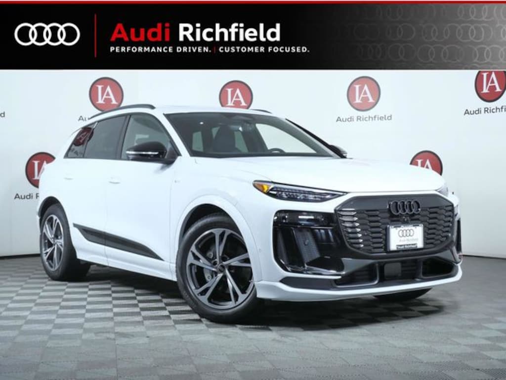 New 2027 Audi Q6 e-tron SUV