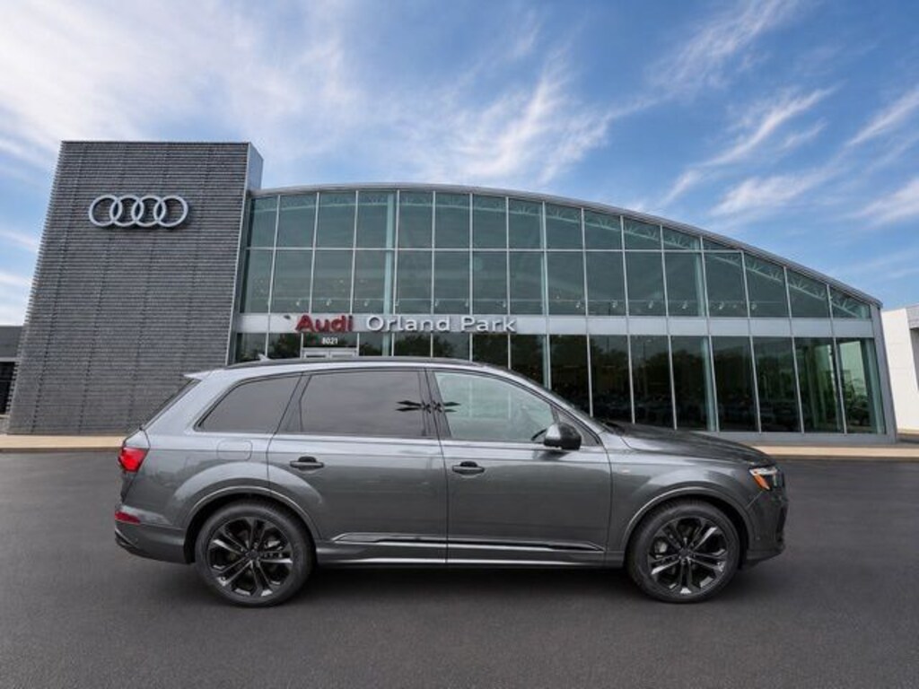 New 2026 Audi Q7 SUV