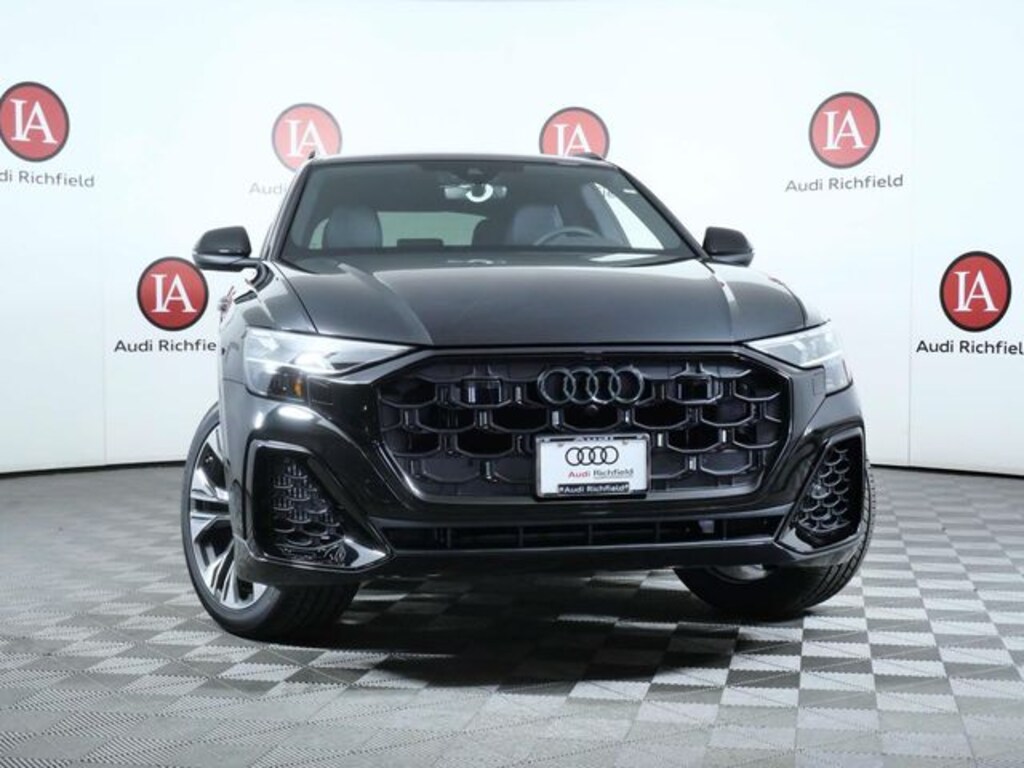 New 2026 Audi Q8 SUV