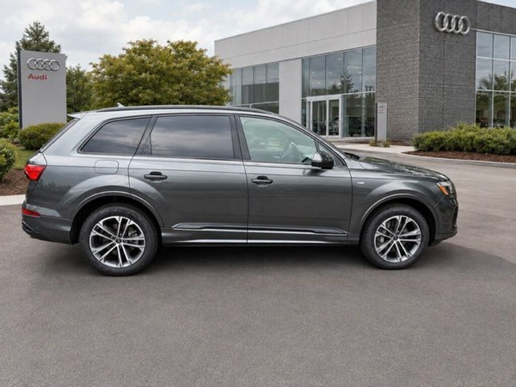 New 2026 Audi Q7 SUV