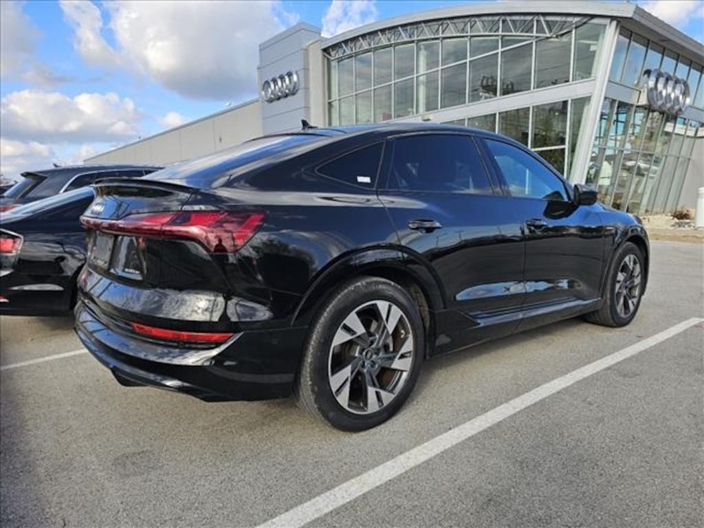 Used 2023 Audi e-tron Sportback S Line Premium SUV
