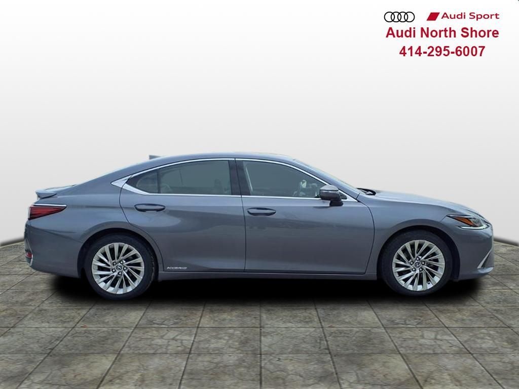 Used 2019 Lexus ES 300h 300h Luxury Sedan