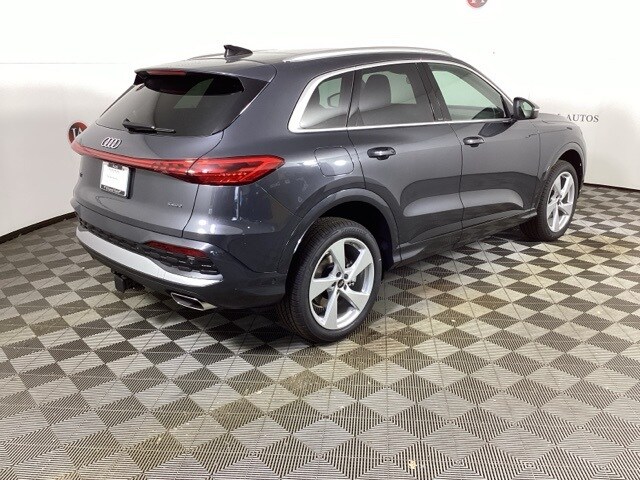 2025 Audi Q5 2.0T Premium Plus photo 4