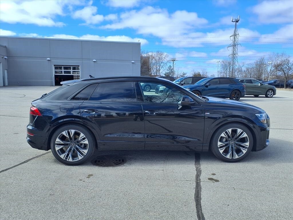 New 2026 Audi Q8 SUV