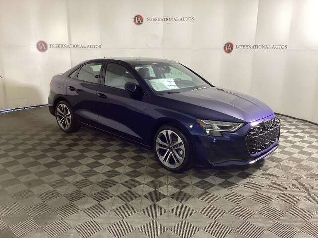 2025 Audi A3 40 Premium photo 3