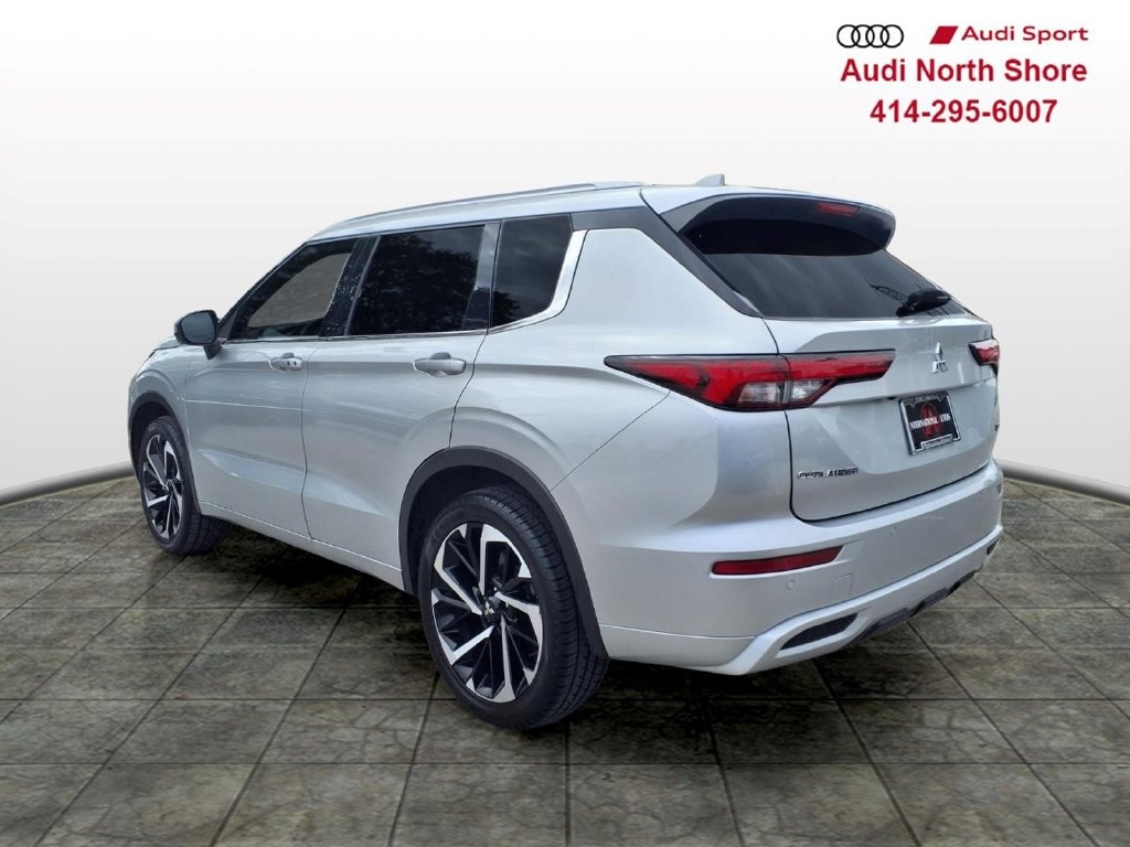 Used 2022 Mitsubishi Outlander SEL CUV