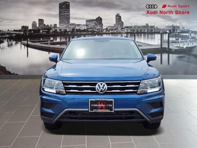 Used 2019 Volkswagen Tiguan SE with VIN 3VV2B7AX9KM057872 for sale in Brown Deer, WI