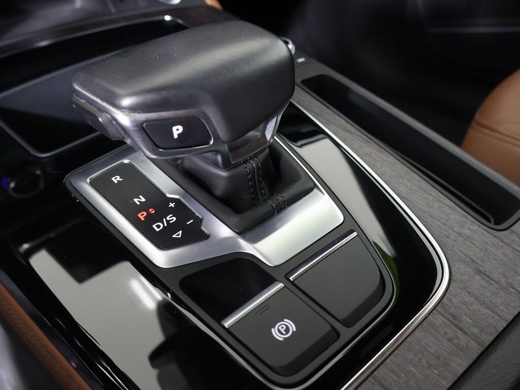 2021 Audi Q5 45 Premium Plus photo 4