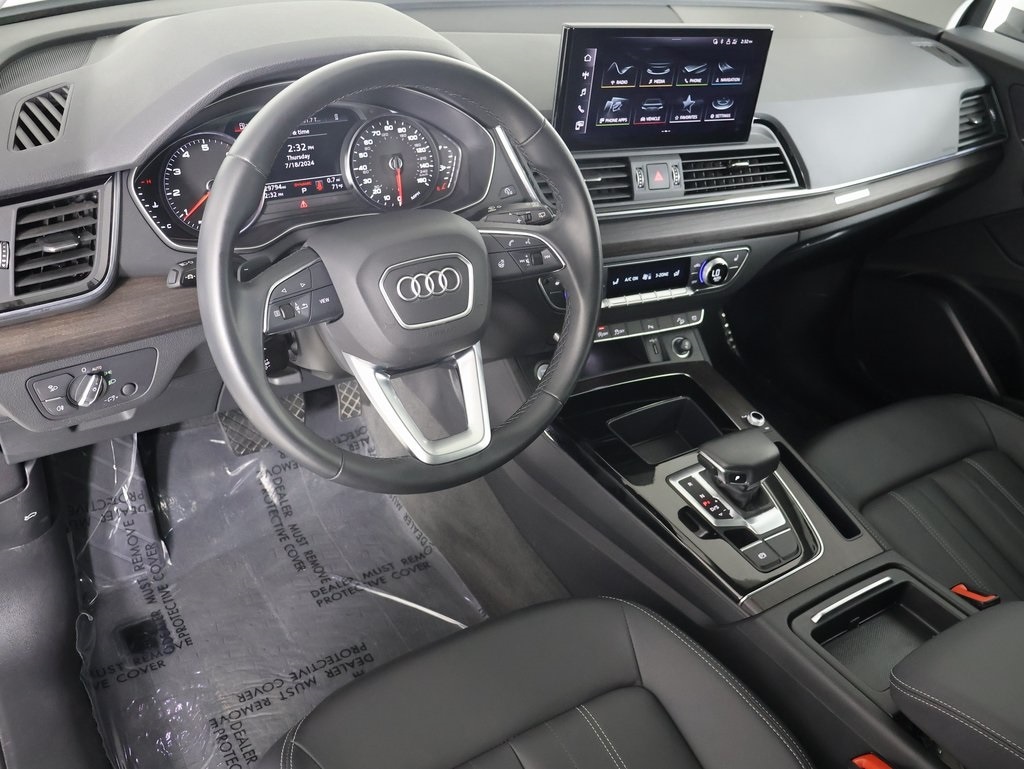 Used 2021 Audi Q5 Premium with VIN WA1AAAFY6M2099366 for sale in Norwell, MA