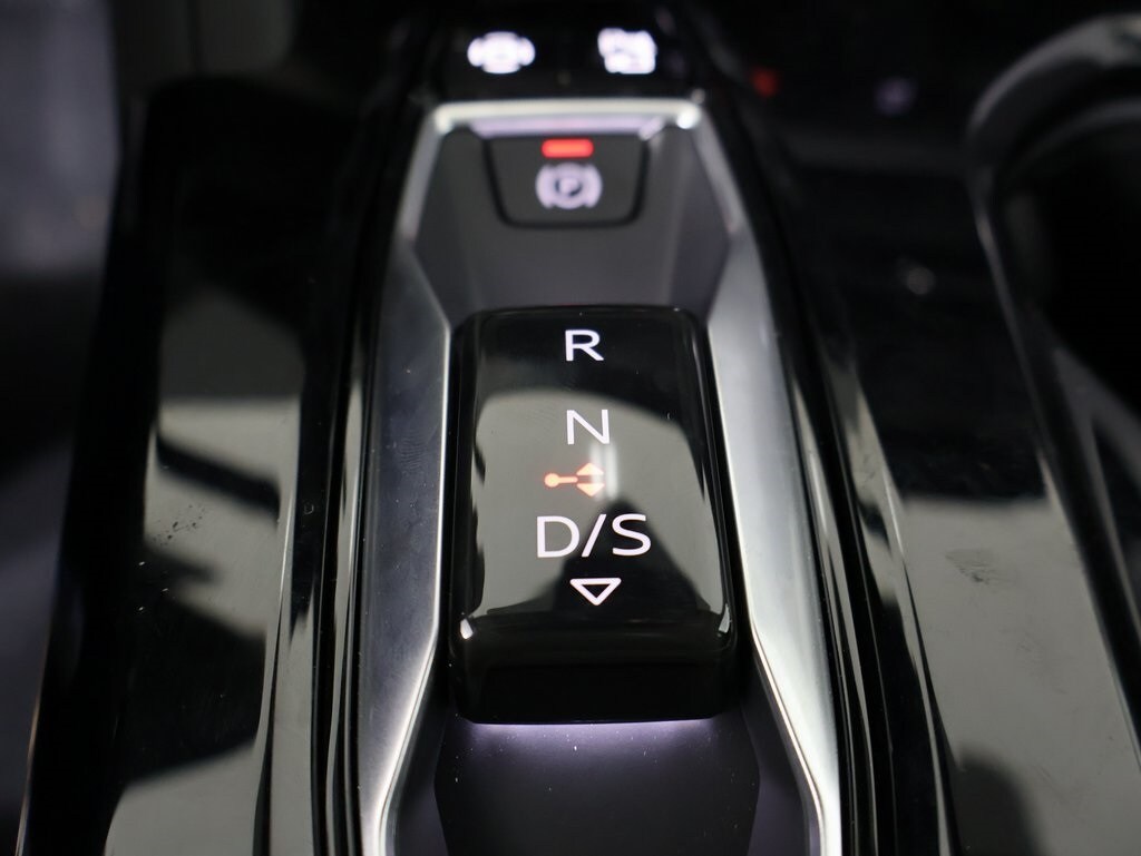 2025 Audi Q5 2.0T Premium photo 3