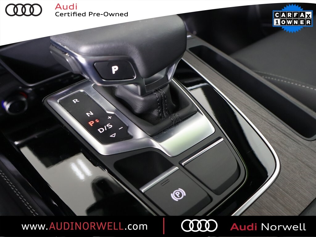 2024 Audi Q5 Sportback 45 S line Premium Plus photo 3