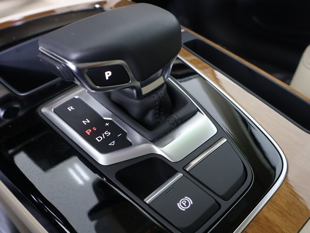2023 Audi Q5 45 S line Premium photo 4