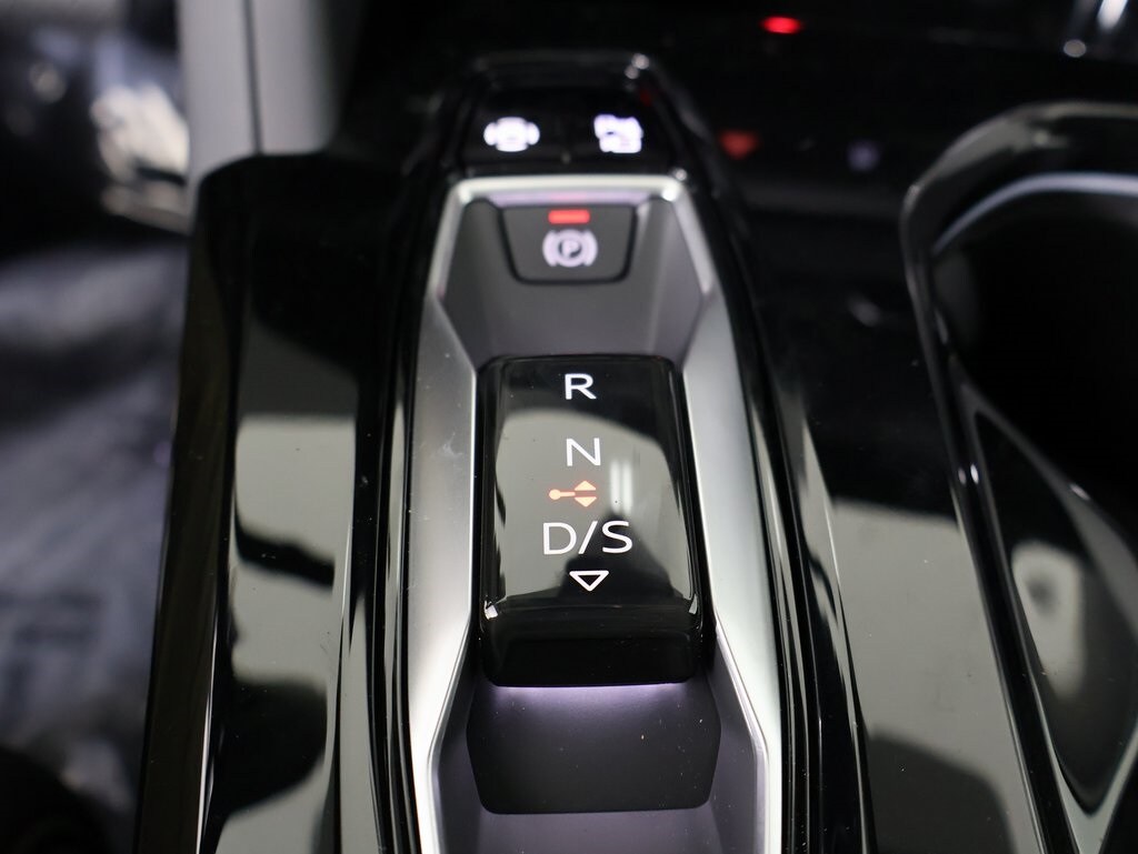 2025 Audi Q5 Premium Plus photo 3