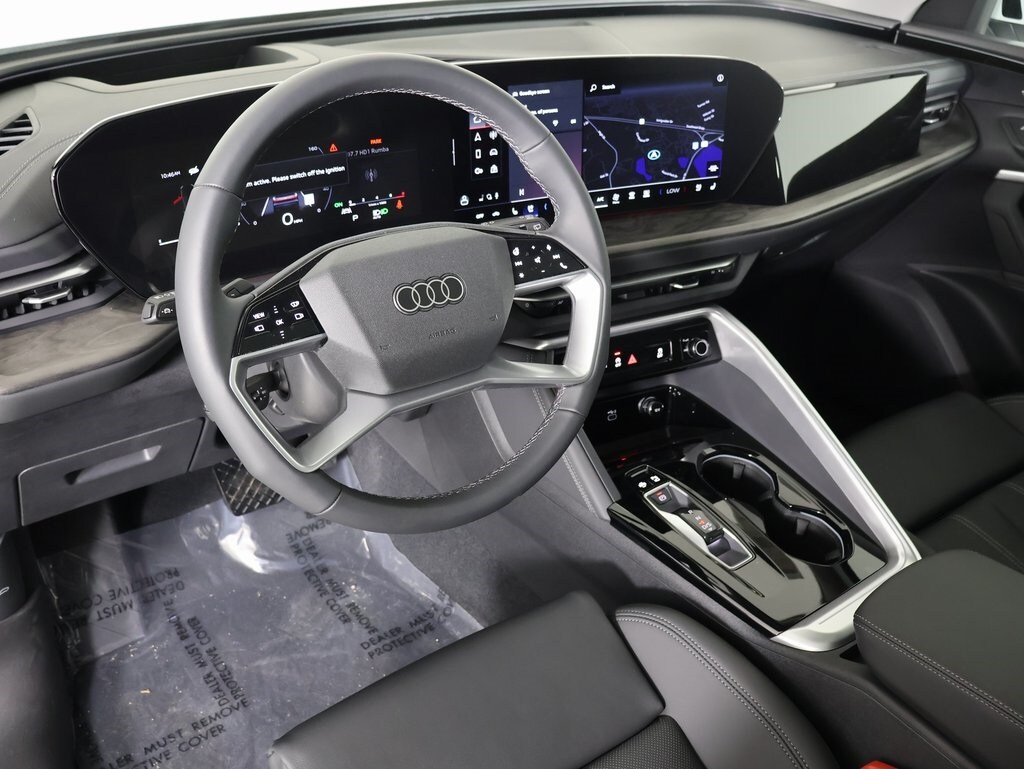 2025 Audi Q5 Premium Plus photo 2