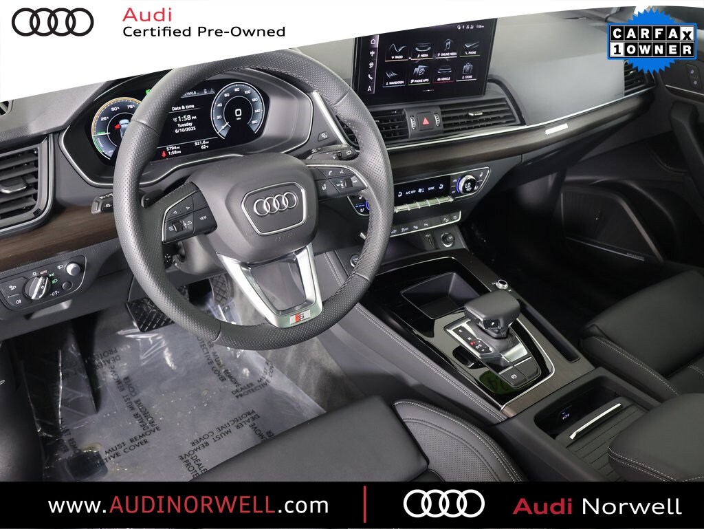 2024 Audi Q5 55 Prestige photo 2