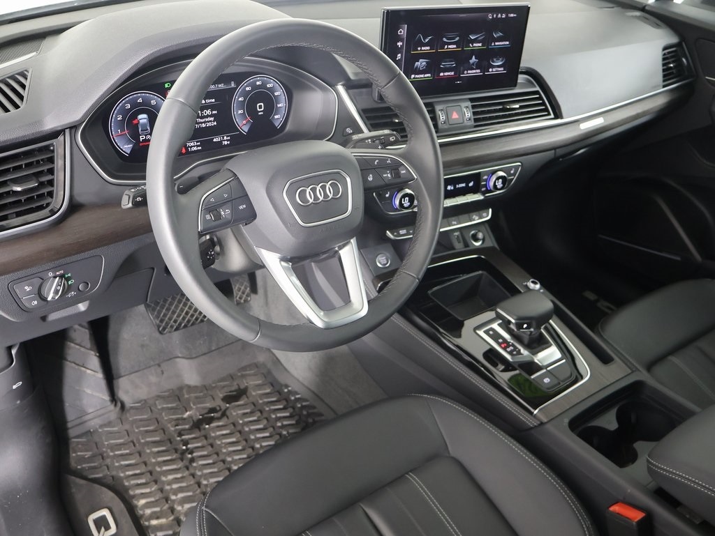 Used 2024 Audi Q5 Premium Plus with VIN WA1BBAFY4R2018275 for sale in Norwell, MA