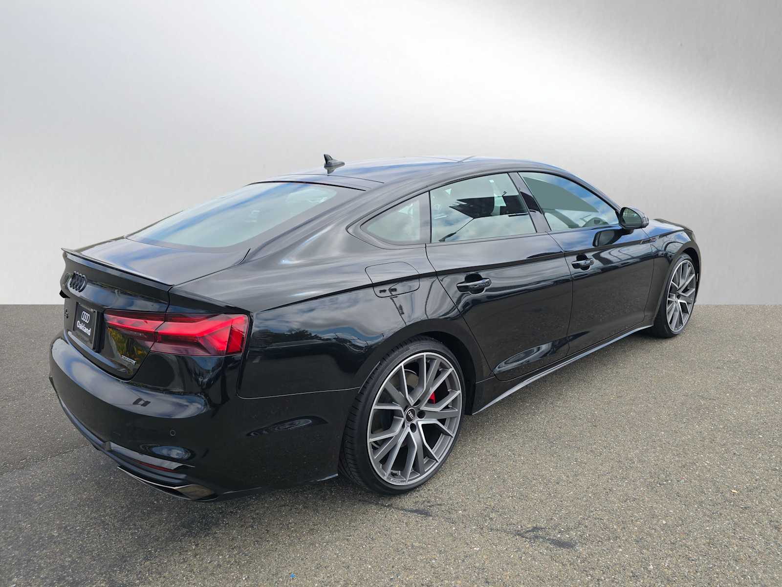 2025 Audi A5 S line Quattro Premium Plus photo 3