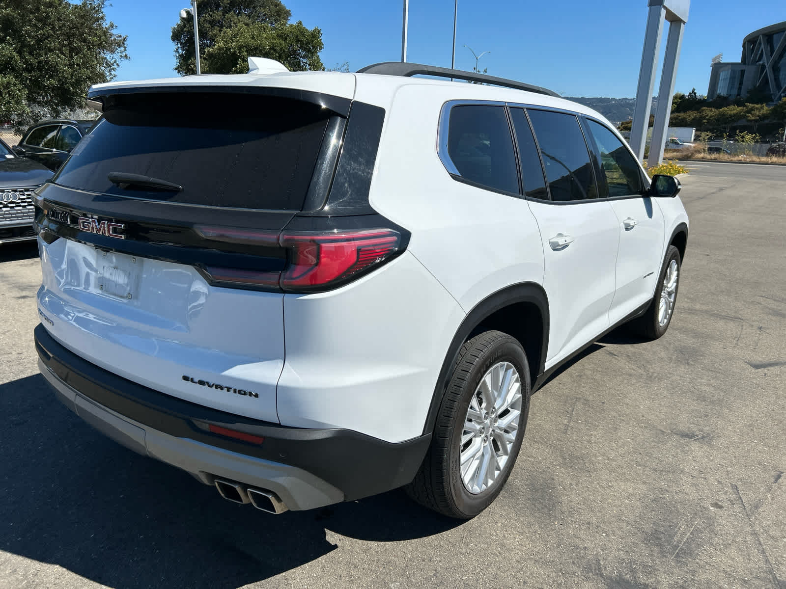 2024 Gmc Acadia Elevation photo 4