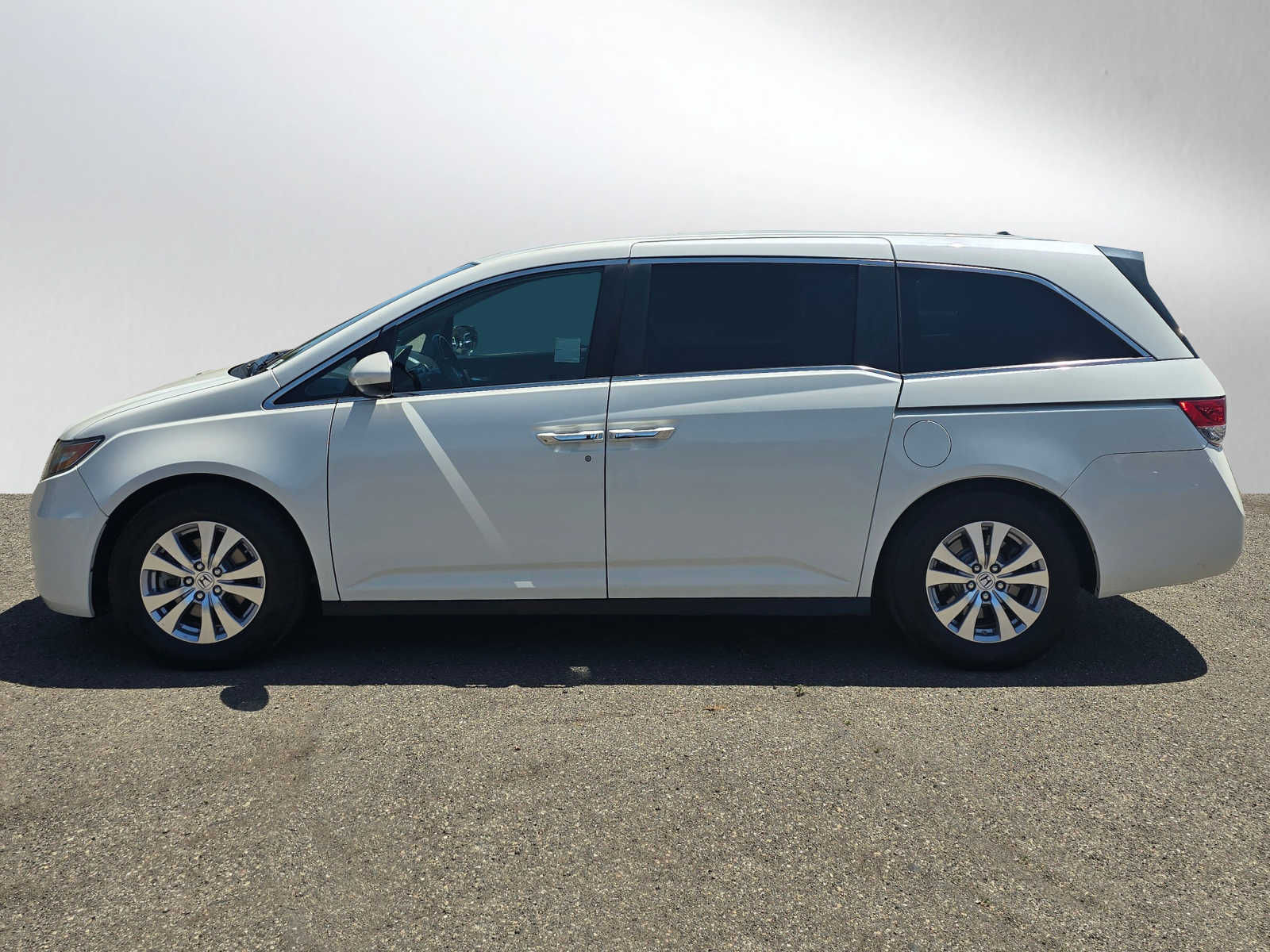 Used 2016 Honda Odyssey EX-L with VIN 5FNRL5H69GB133162 for sale in Oakland, CA