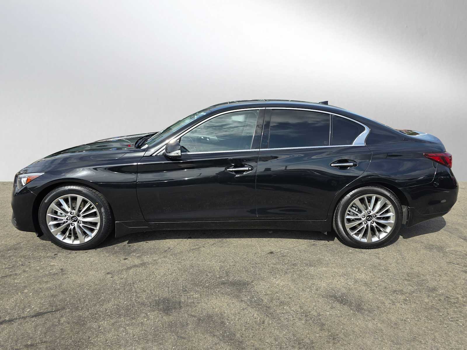 Used 2021 INFINITI Q50 LUXE with VIN JN1EV7BP8MM705303 for sale in Oakland, CA