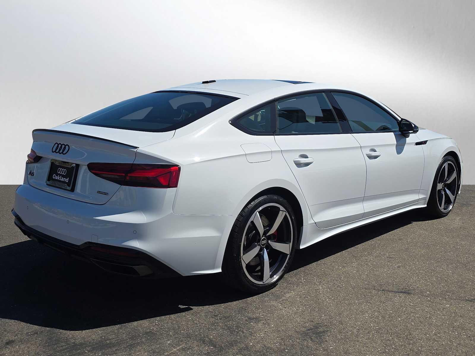 2024 Audi A5 S line Premium Plus 45 TFSI Quattro photo 3