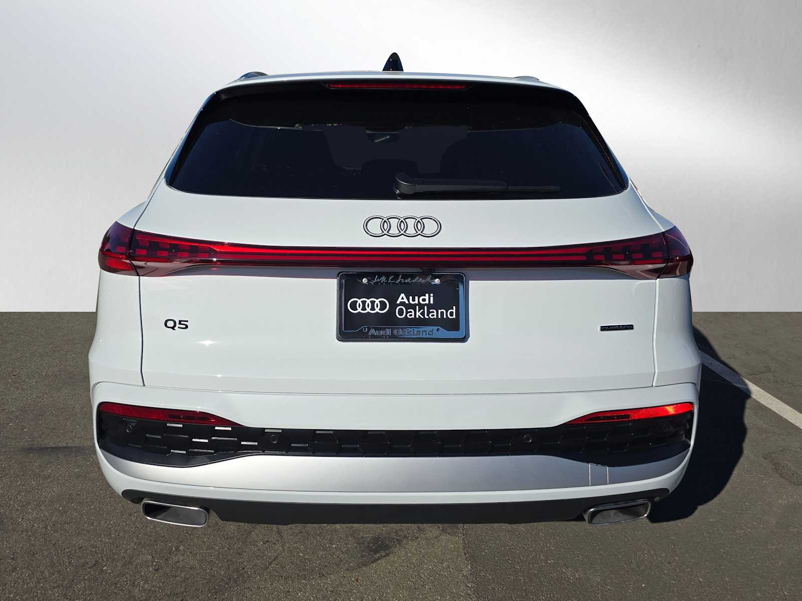 2025 Audi Q5 2.0T Premium Plus photo 4