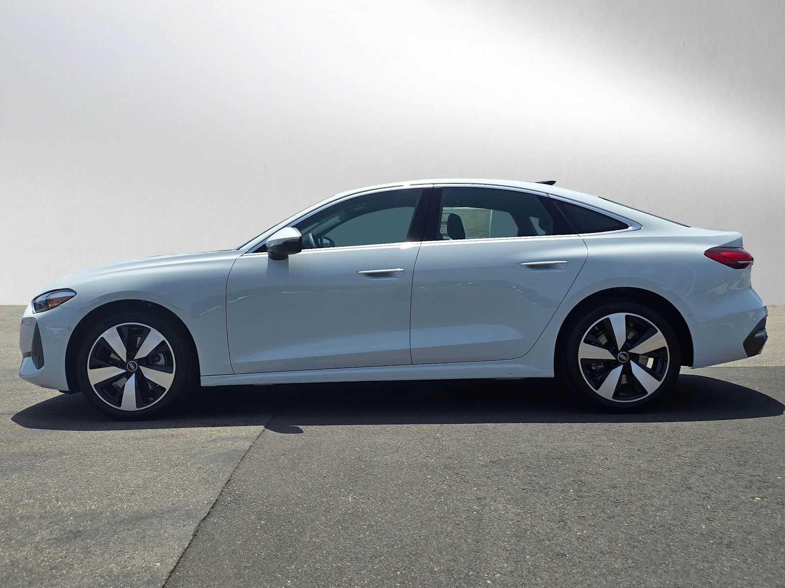 2025 Audi A5 2.0T Premium photo 2
