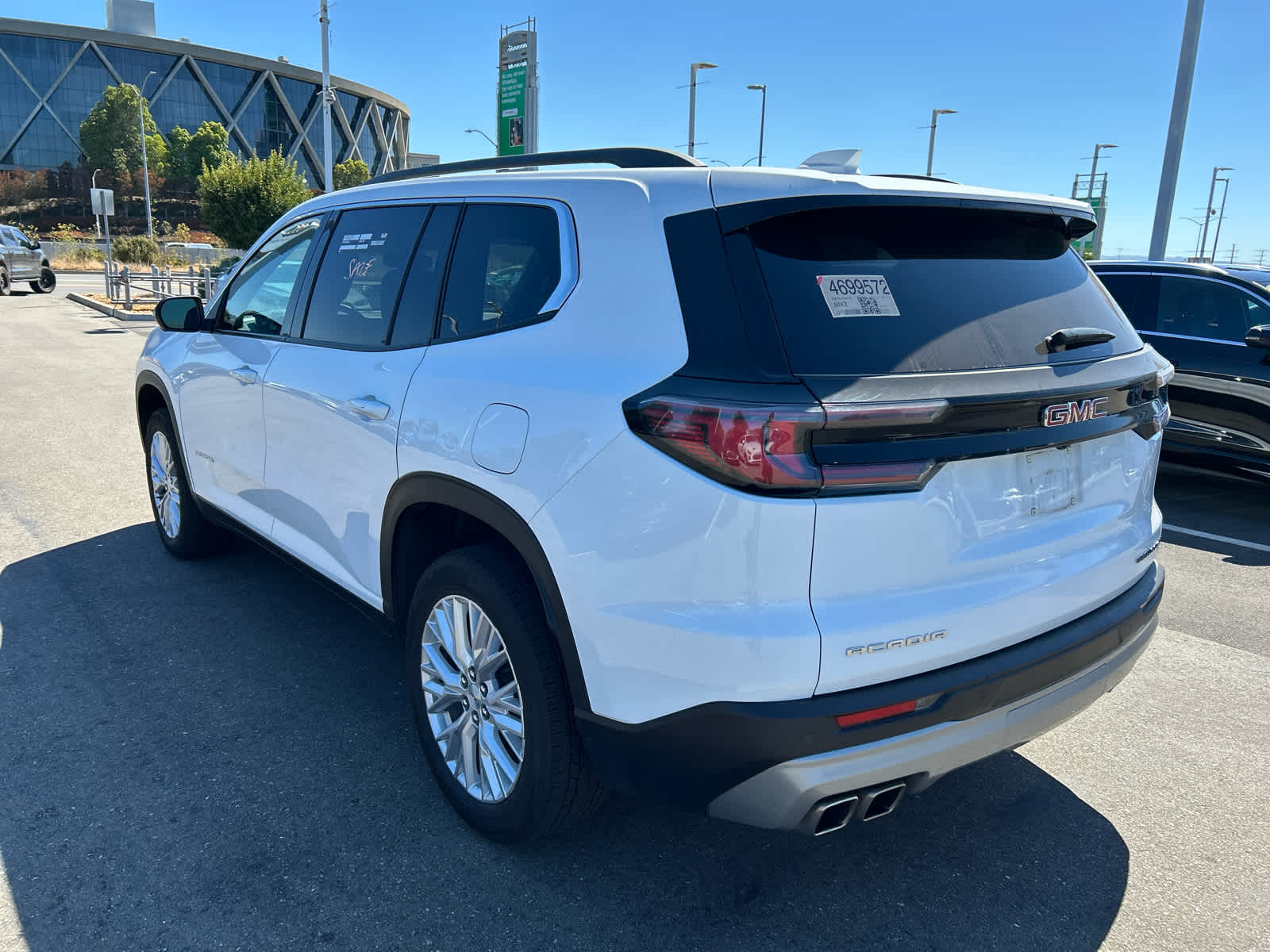 2024 Gmc Acadia Elevation photo 3