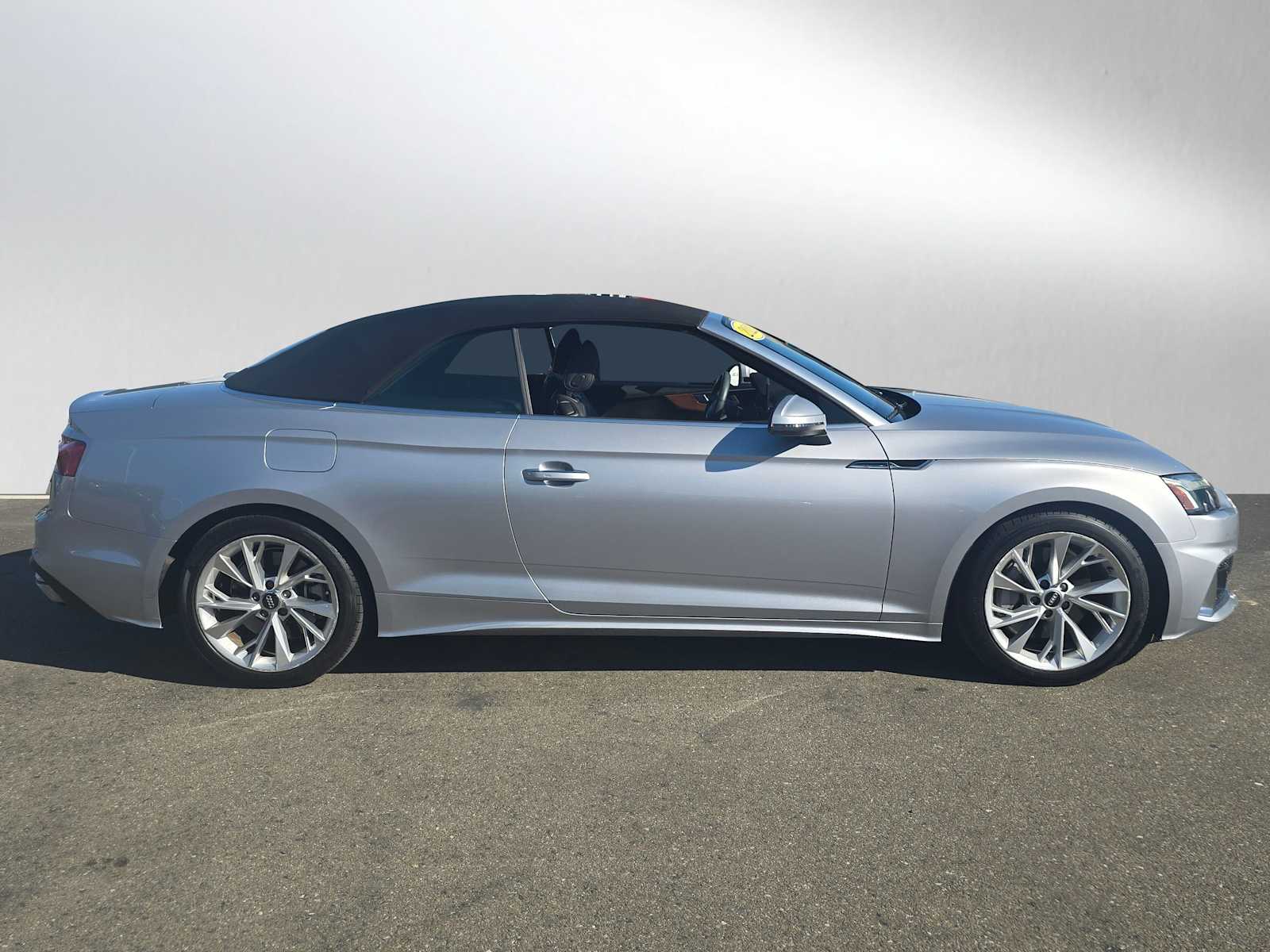 2022 Audi A5 Premium Plus 45 TFSI Quattro photo 2