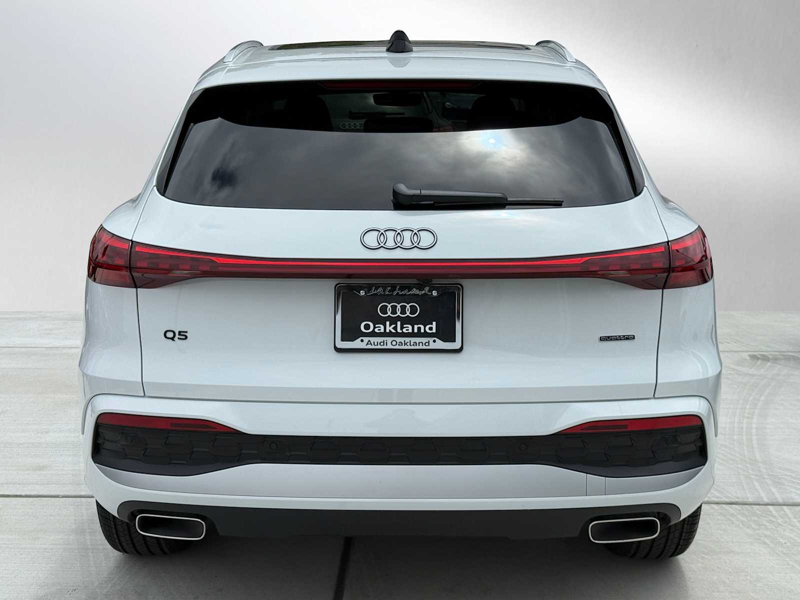 2025 Audi Q5 2.0T Premium Plus photo 4