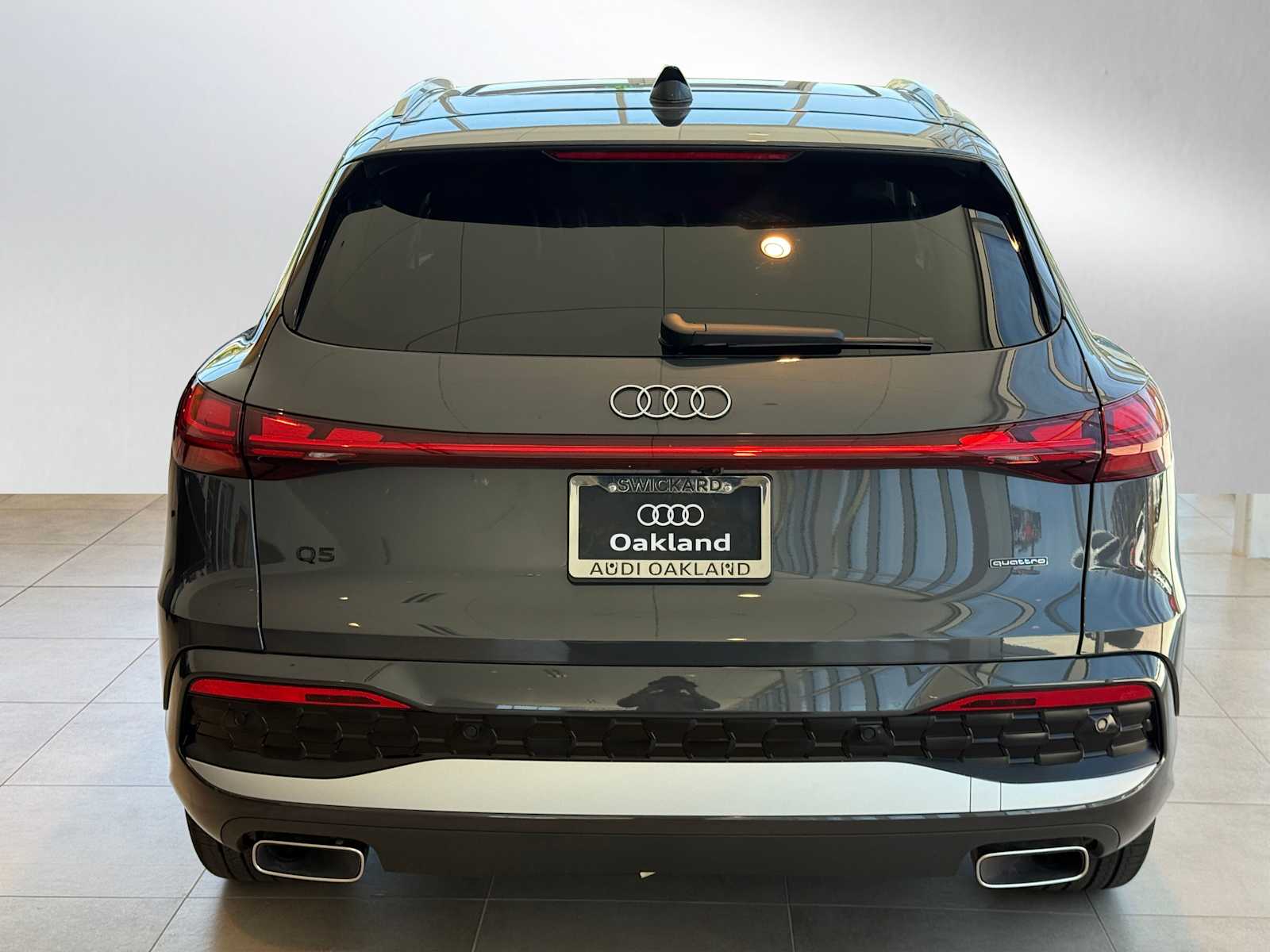 2025 Audi Q5 2.0T Prestige photo 4