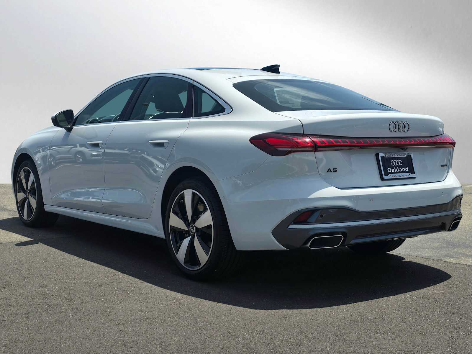 2025 Audi A5 2.0T Premium photo 3