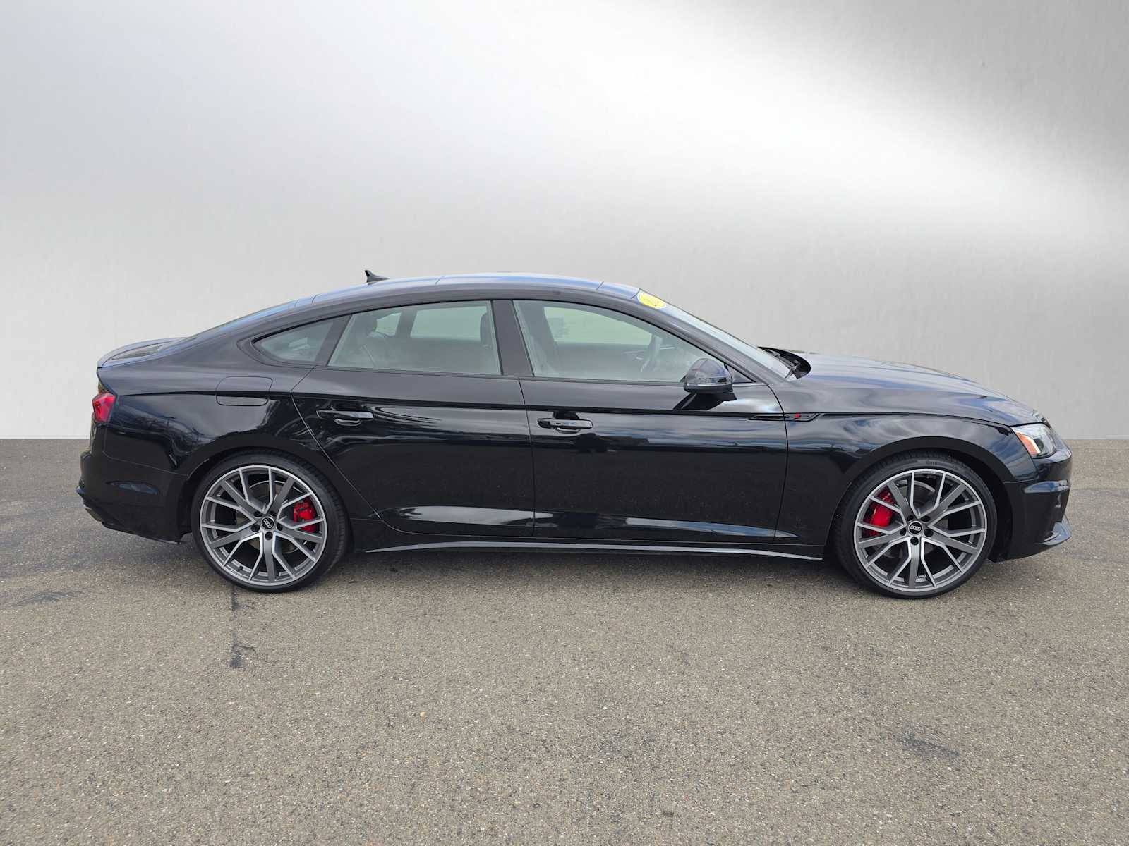 2025 Audi A5 S line Quattro Premium Plus photo 2