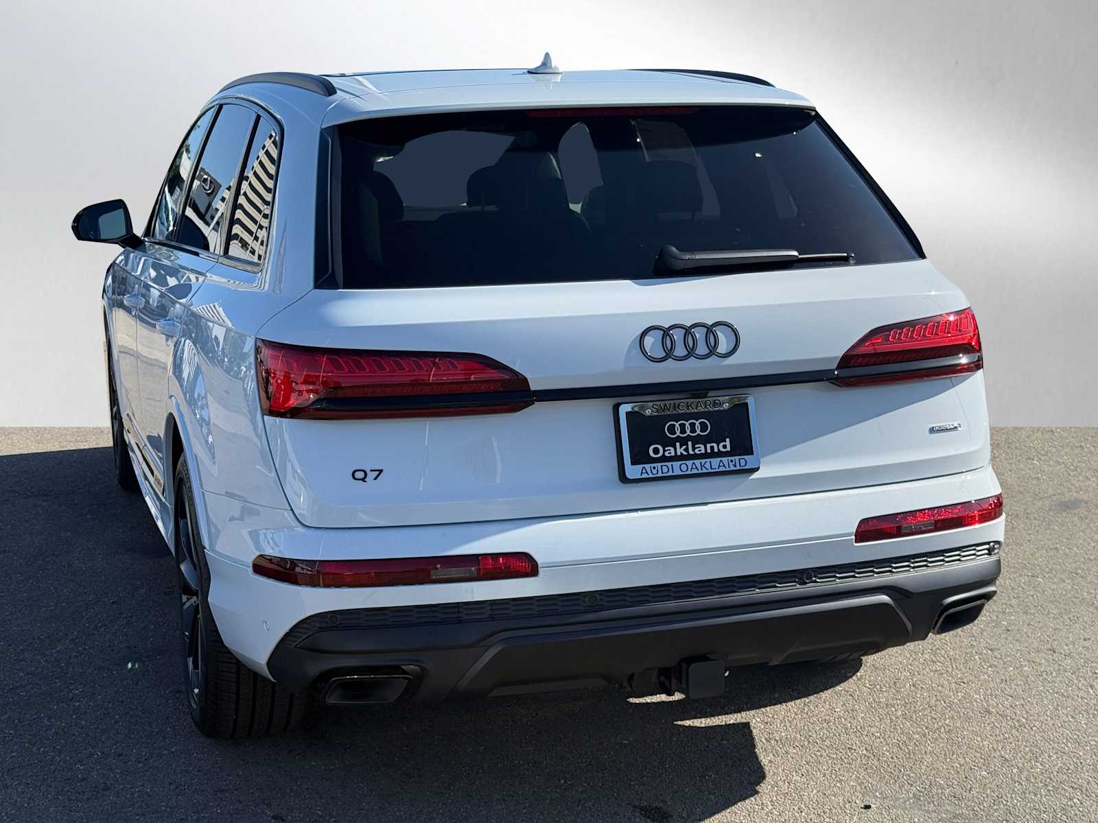 2025 Audi Q7 Prestige photo 3
