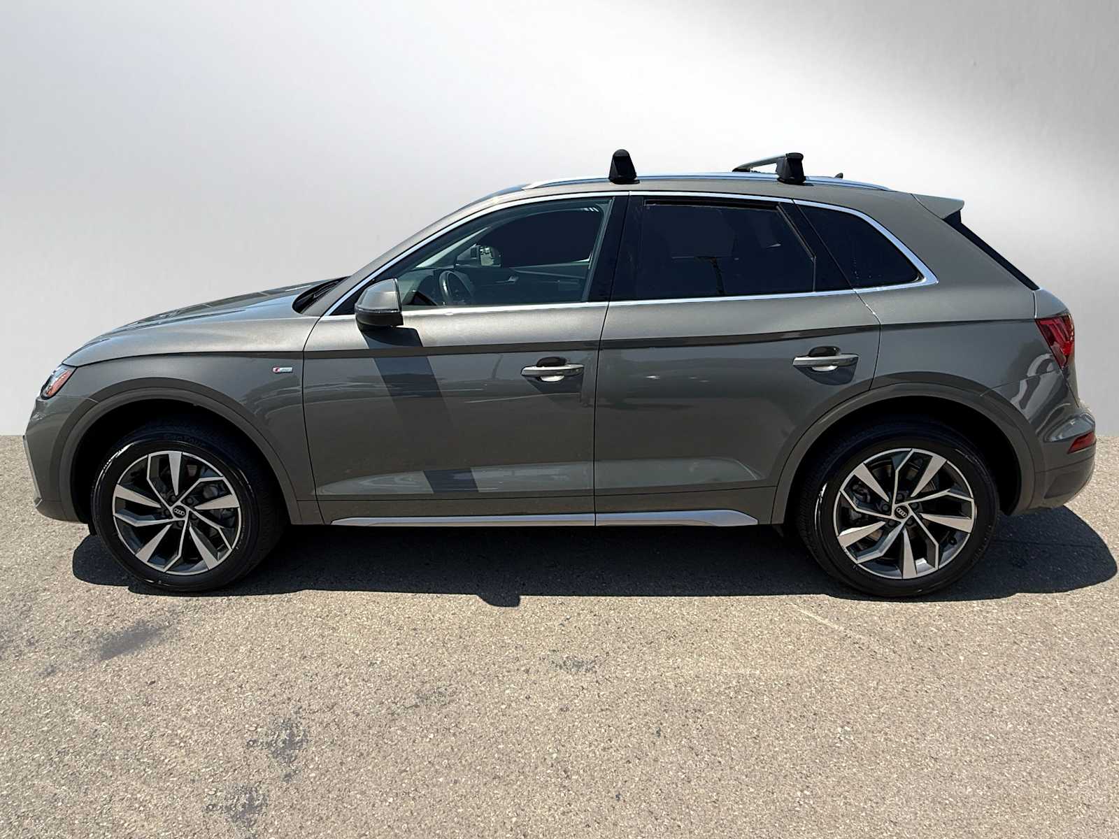 2024 Audi Q5 S line Premium Plus 45 TFSI photo 4