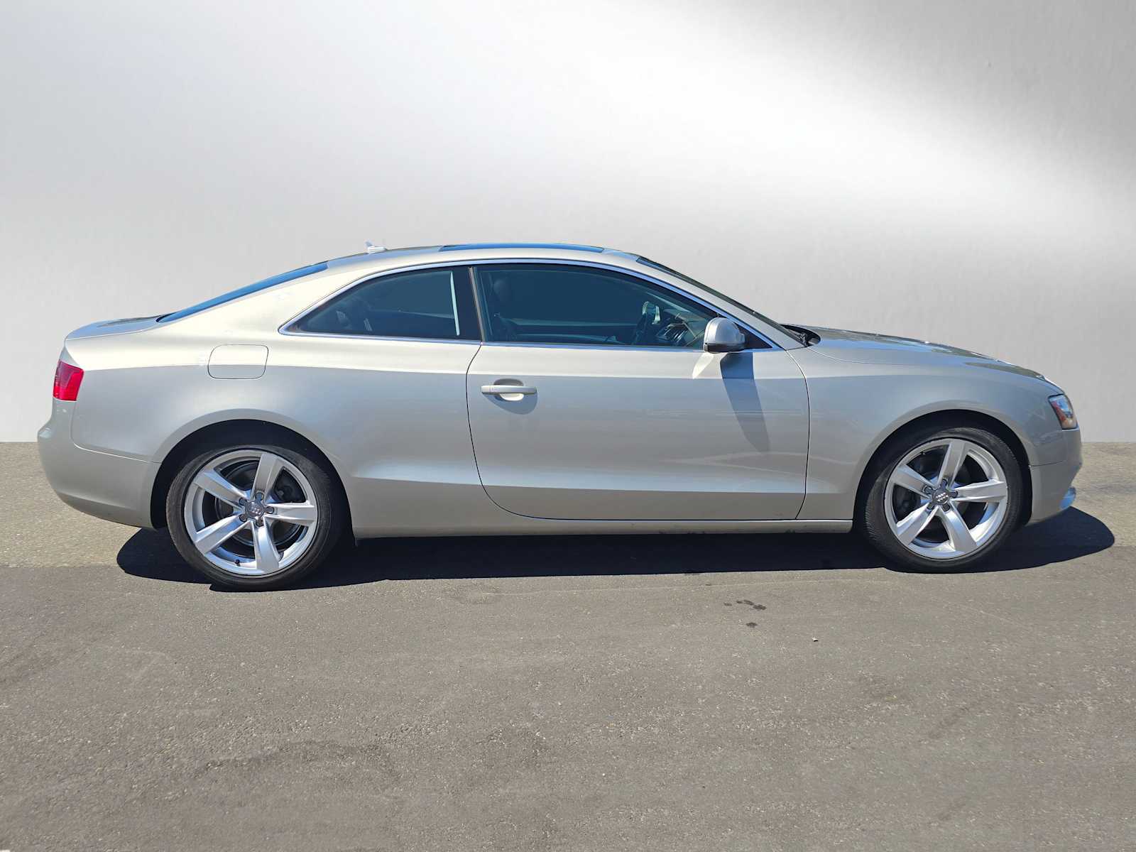 2013 Audi A5 Quattro Premium Plus photo 2