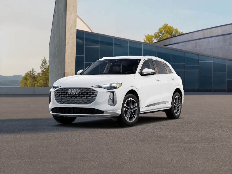 2025_white_audi_q5.jpg