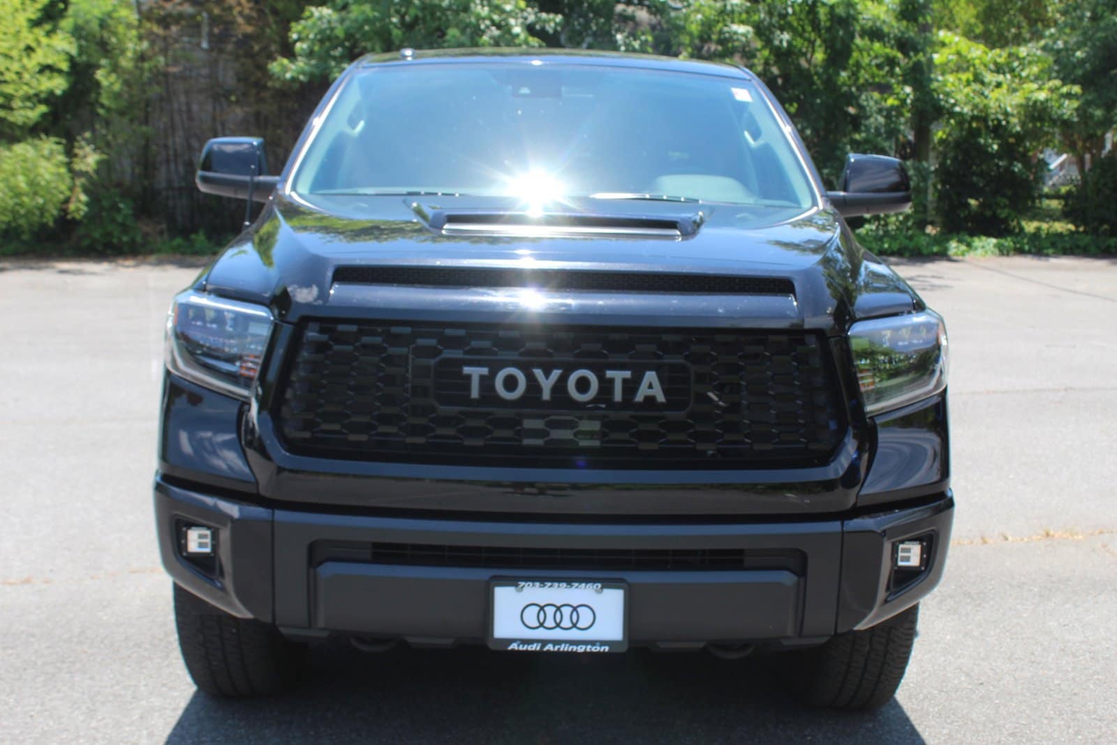 Used 2019 Toyota Tundra TRD Pro with VIN 5TFDY5F18KX837340 for sale in Arlington, VA
