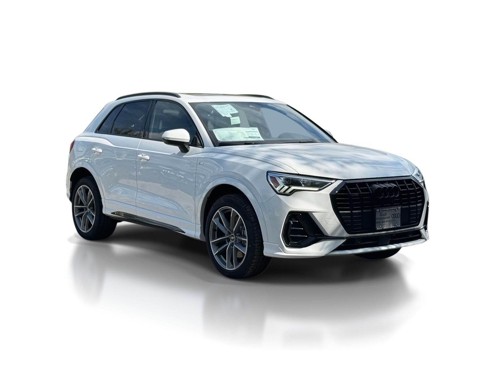 2025 Audi Q3 S line Premium photo 2