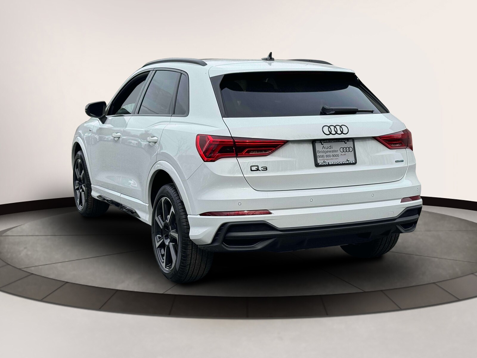 2025 Audi Q3 S line Premium Plus photo 3