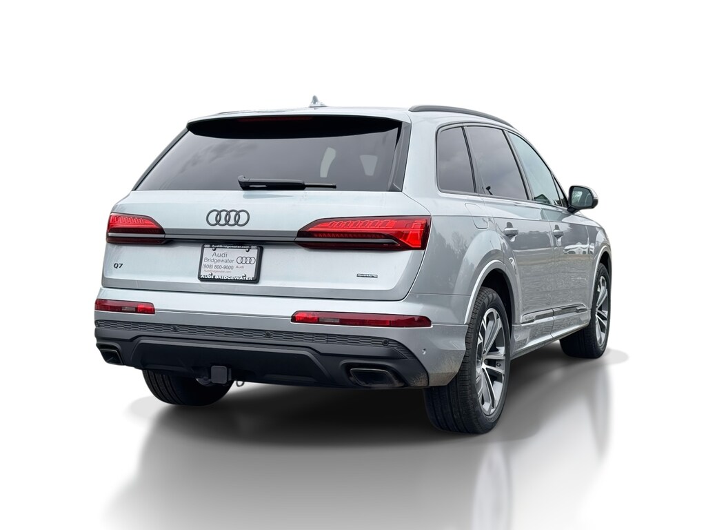 New 2026 Audi Q7 3.0T Premium Sport Utility